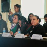 Presidenta Lorena García, reconoció servicio y vocación de médicos durante reunión del comité jurisdiccional de salud