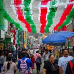 Este jueves se colocaron estructuras tubulares para naves de verbena popular