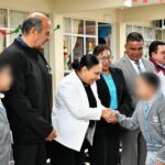 Alcaldesa Lorena García Cázares acompañó al secretario de educación Natividad Castrejón a entrega de apoyos en centro educativo de Tulancingo