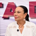 Presidenta convive con más de 500 vecinos en la entrega guarniciones y banquetas de la colonia El Paraíso